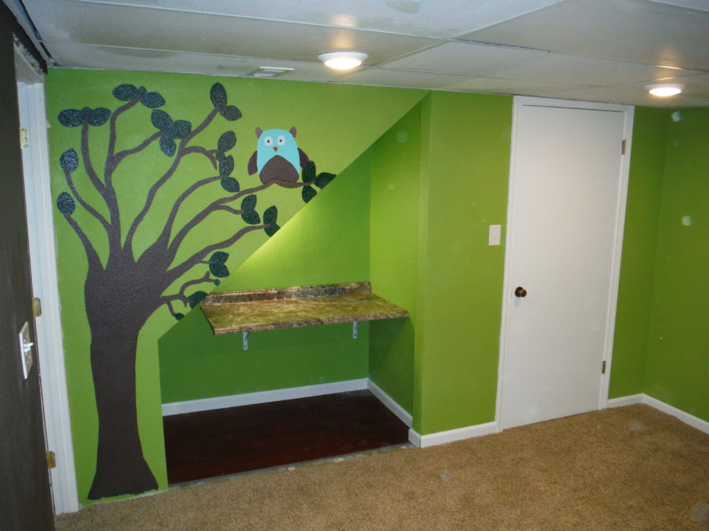 Owl Room with Hand Painted Owl Mural